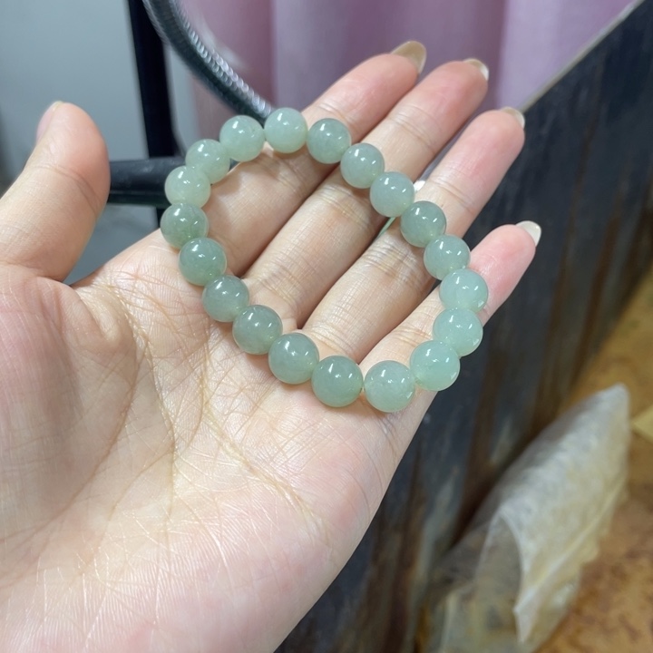 格***生翡翠未镶嵌手链边角料天然缅甸翡翠珠子