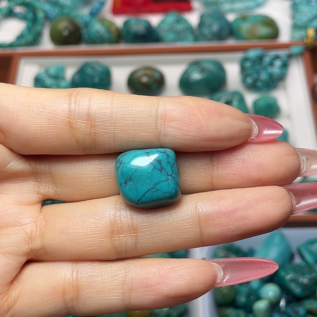 ****️绿松石未镶嵌手链