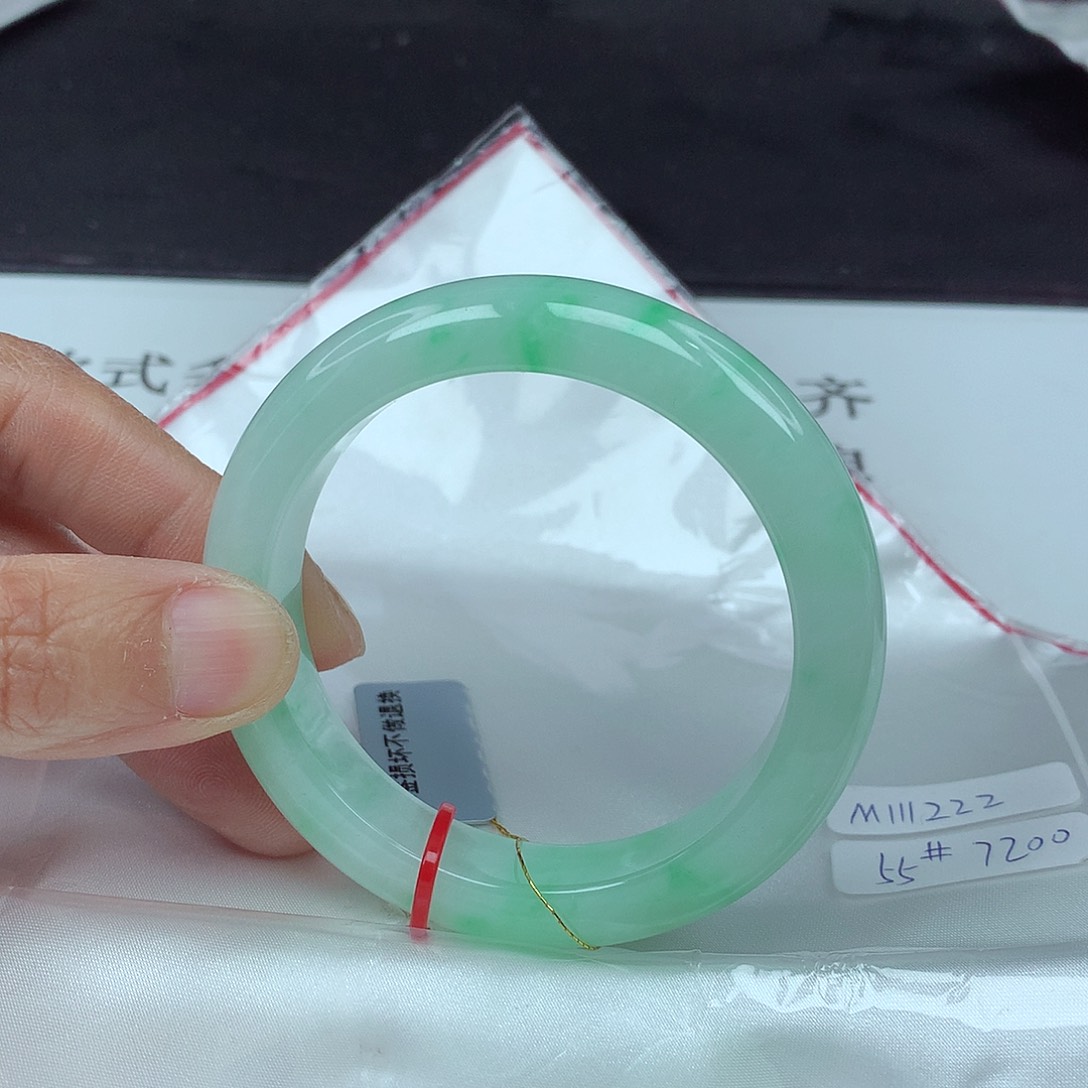 翡翠手镯未镶嵌55圈1222