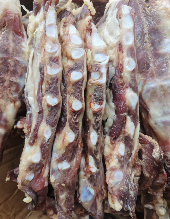 安徽手工风干咸猪胸骨脆骨排咸香可口