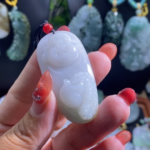 【闪购商品】颈饰未镶嵌翡翠佛