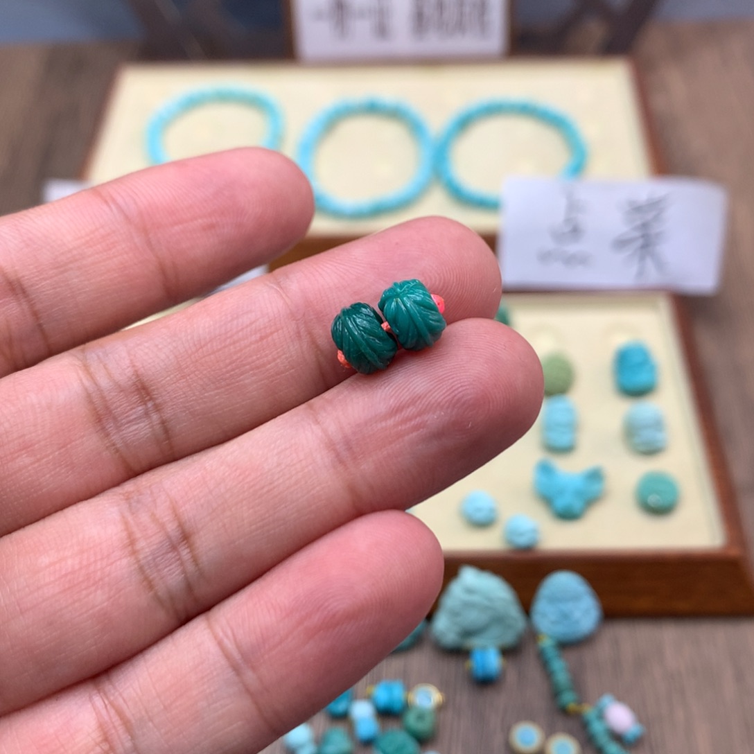 勇***^绿松石未镶嵌46配饰