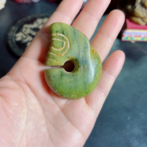 和田玉（糖玉）未镶嵌颈饰