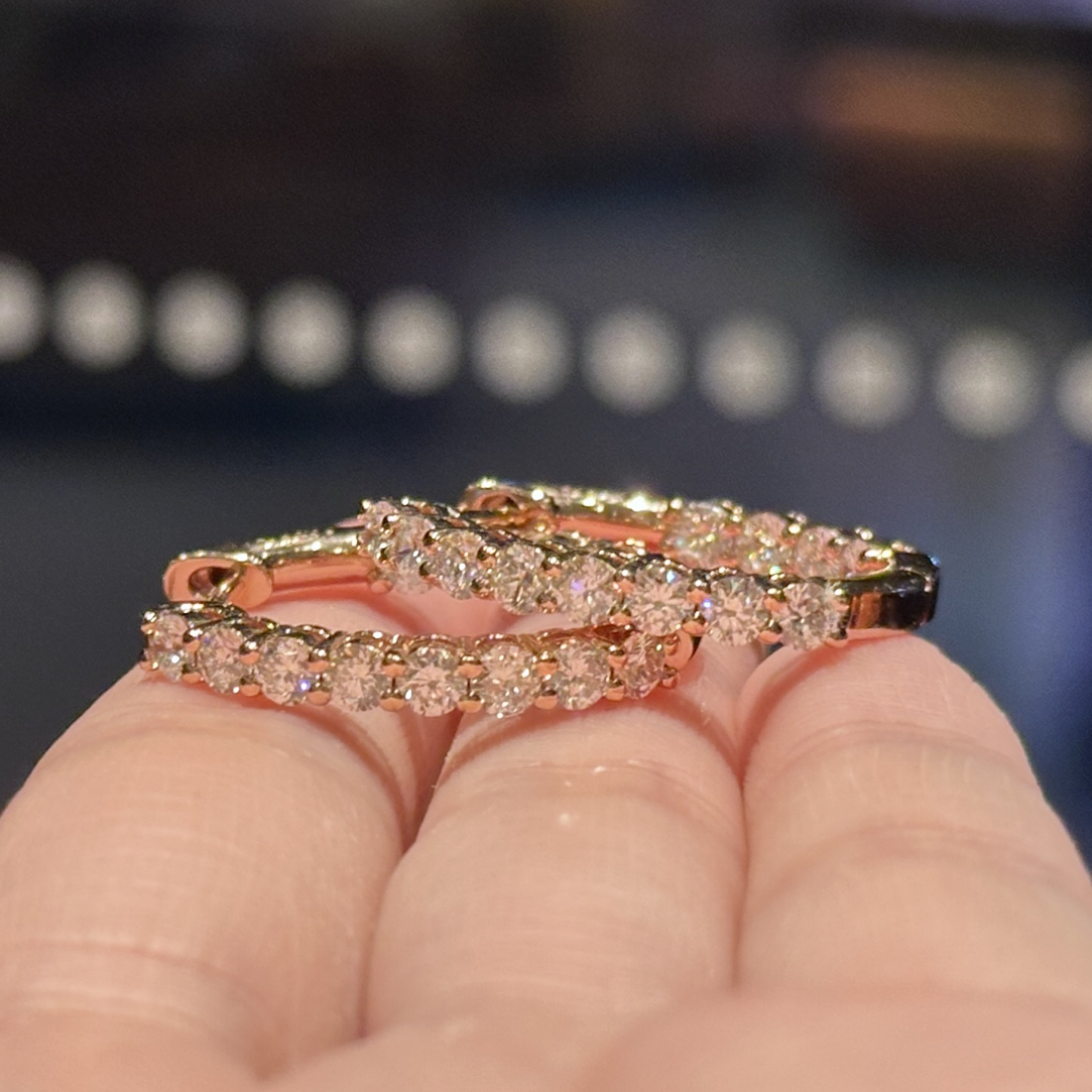 实验室培育钻石钻石耳圈10分一颗钻