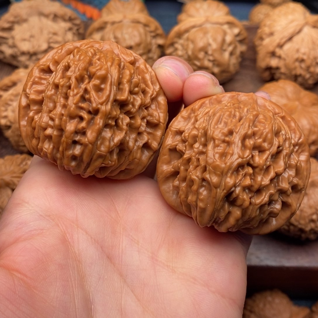 文玩核桃把件44精品平谷楼