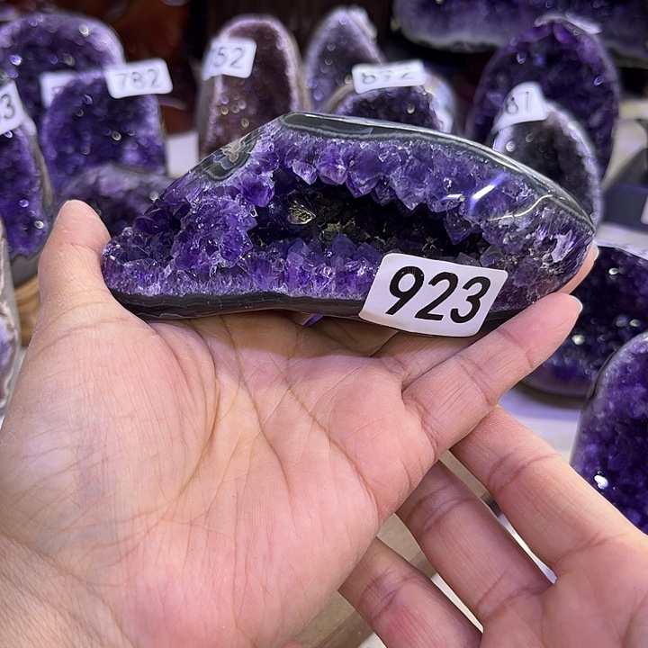 大型摆件（非配饰）紫晶未镶嵌