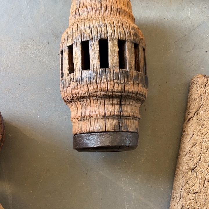 蜀****）风化铁栎木小墩子