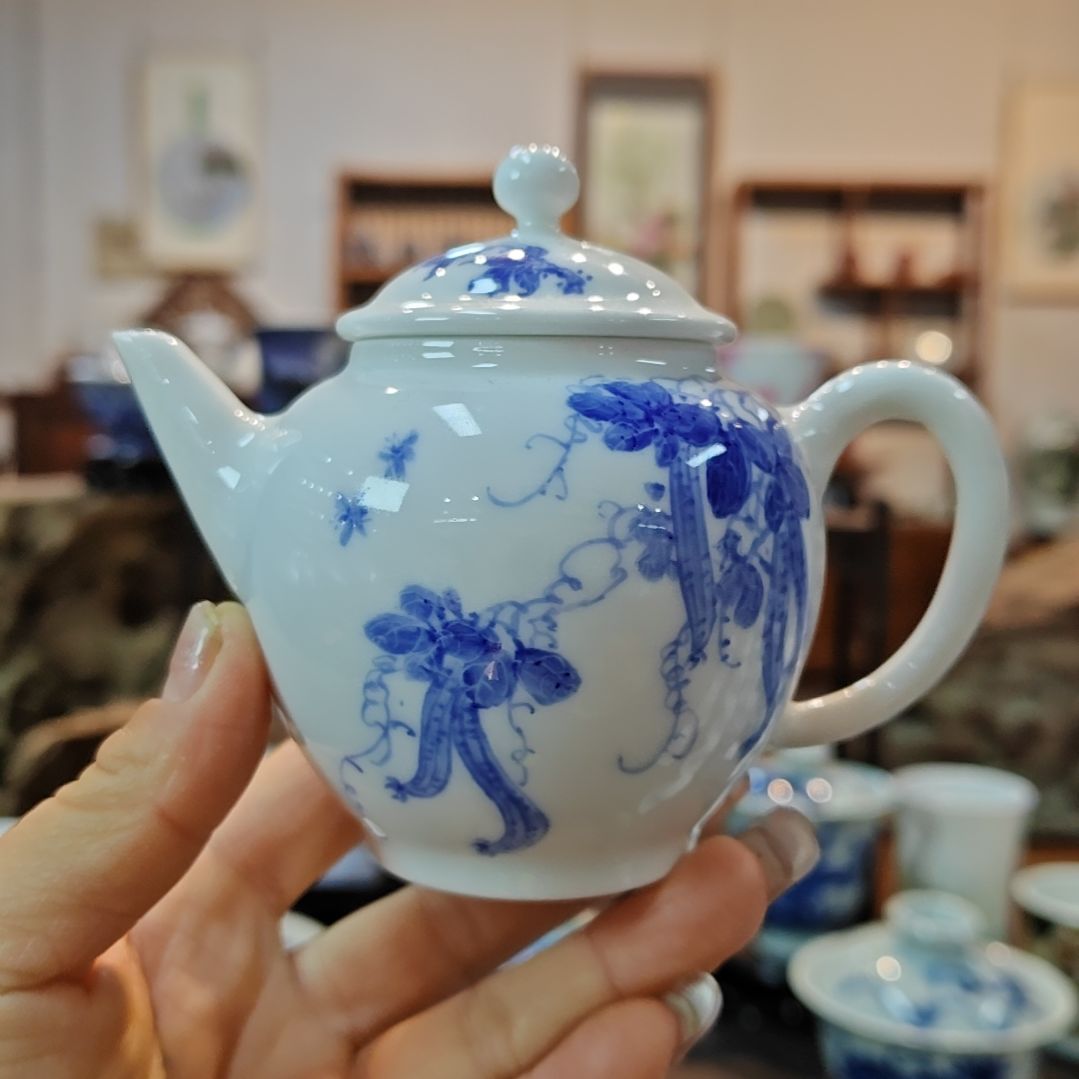 景德镇手工器居瓷业瓜果壶
