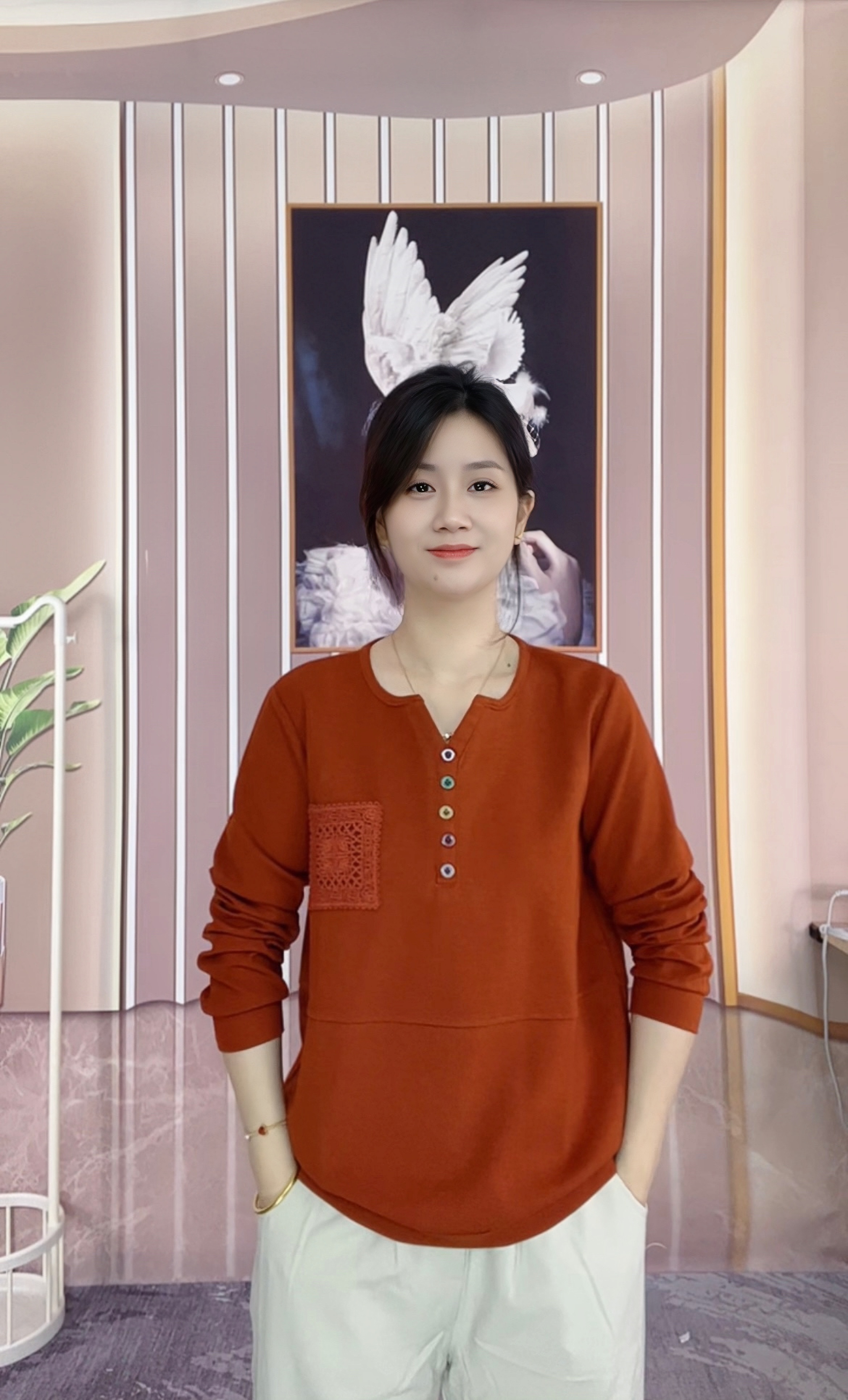 长袖t恤女2025新款秋季时尚圆领小衫J中年妈妈宽松设计感上衣女