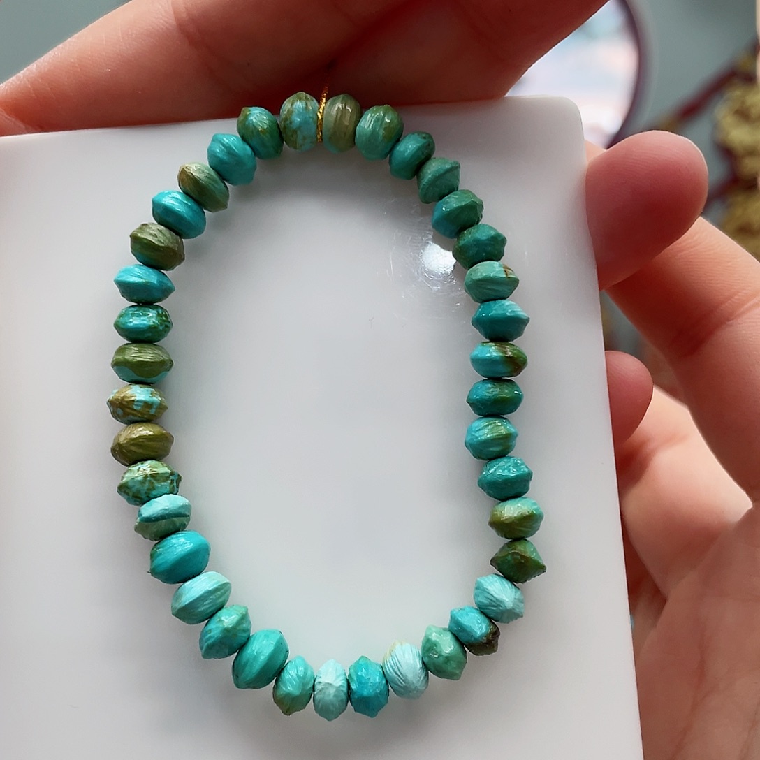 绿松石手串未镶嵌
