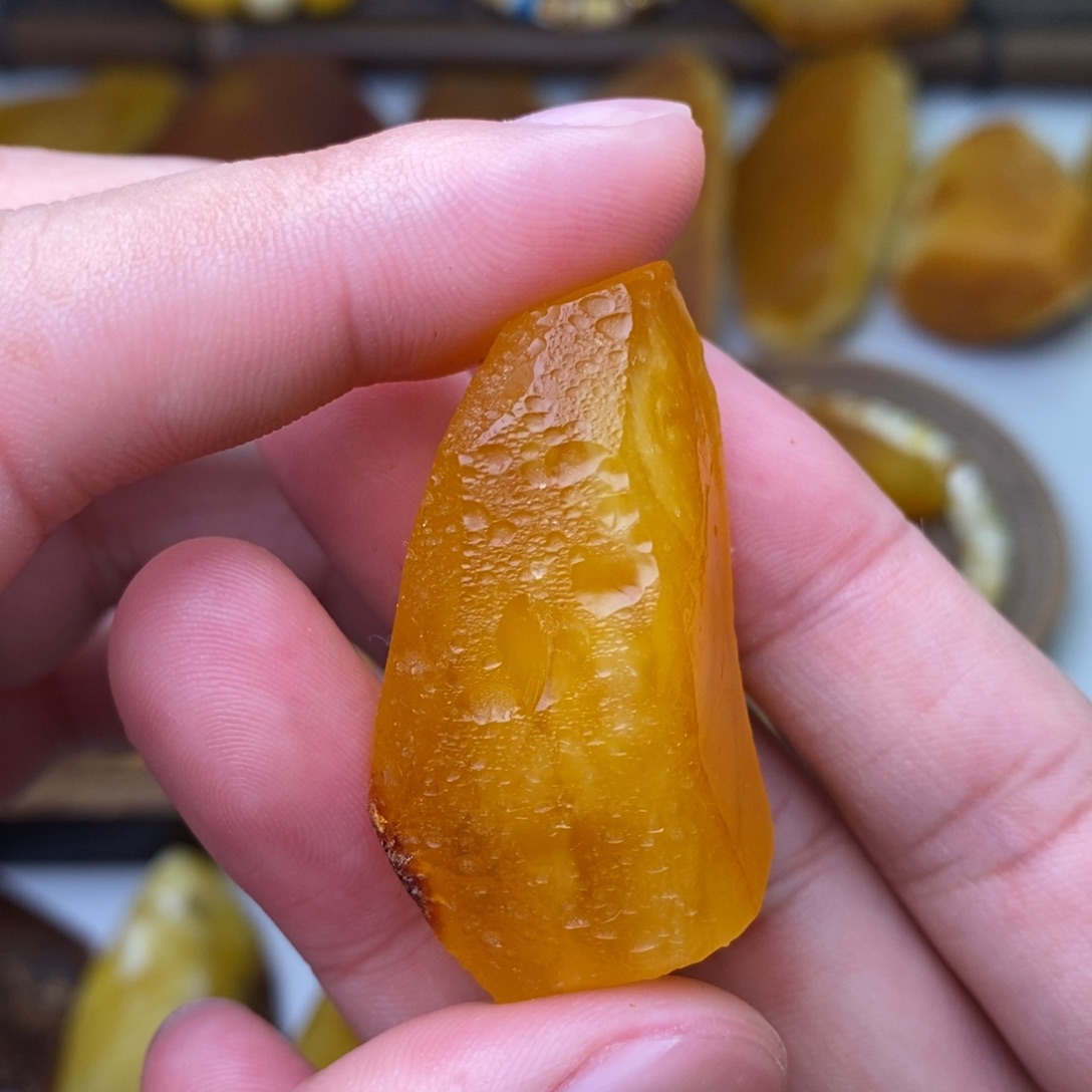 定制琥珀天然蜜蜡