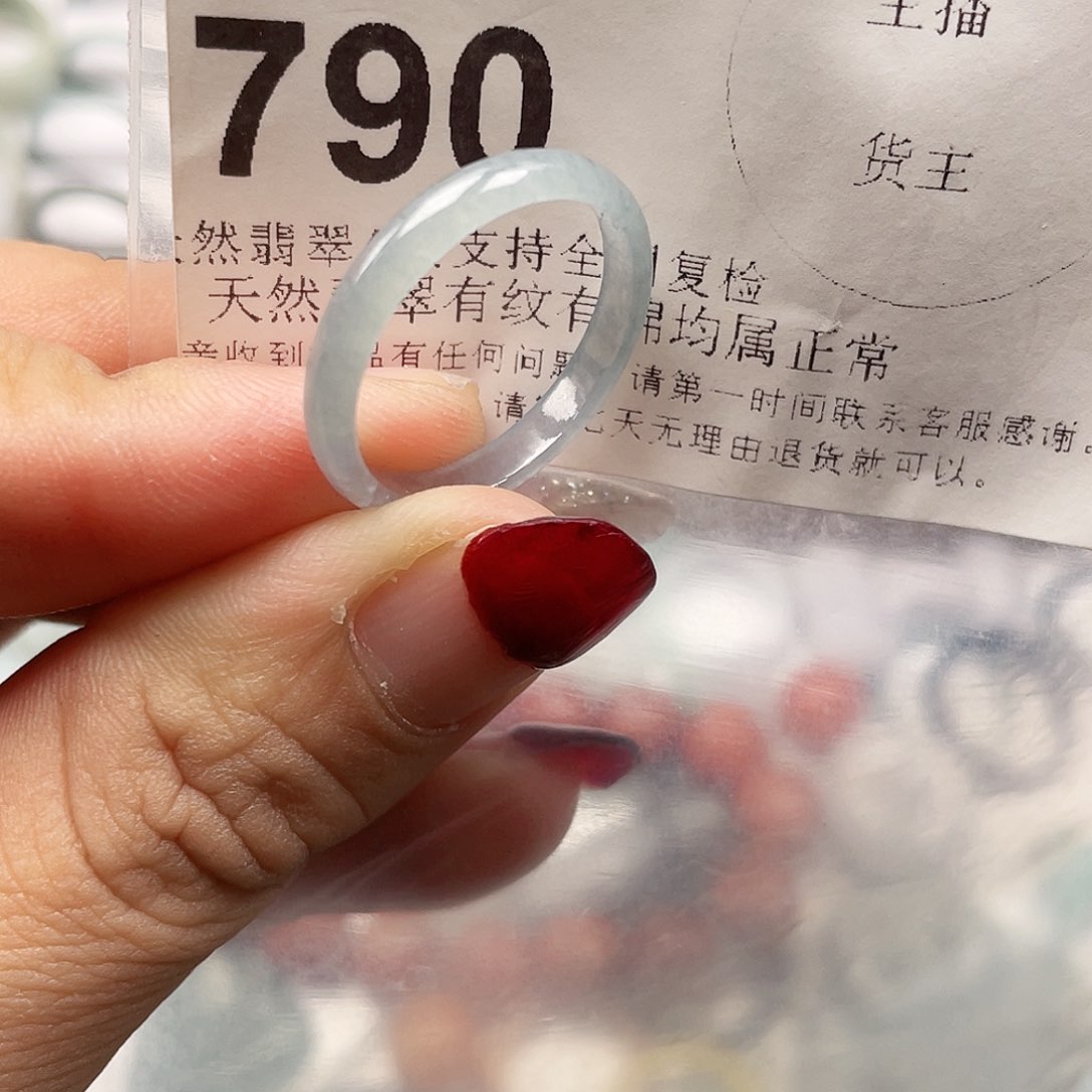 翡翠颈饰未镶嵌翡翠21