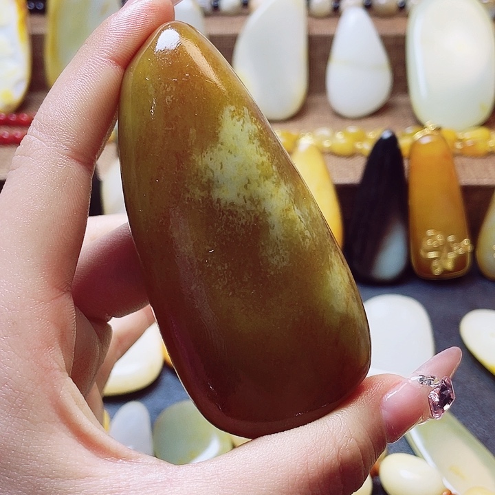 和田玉颈饰足银镶嵌