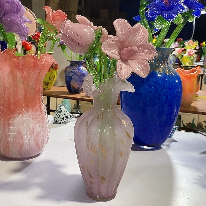 3支花加瓶高35厘米宽10厘米