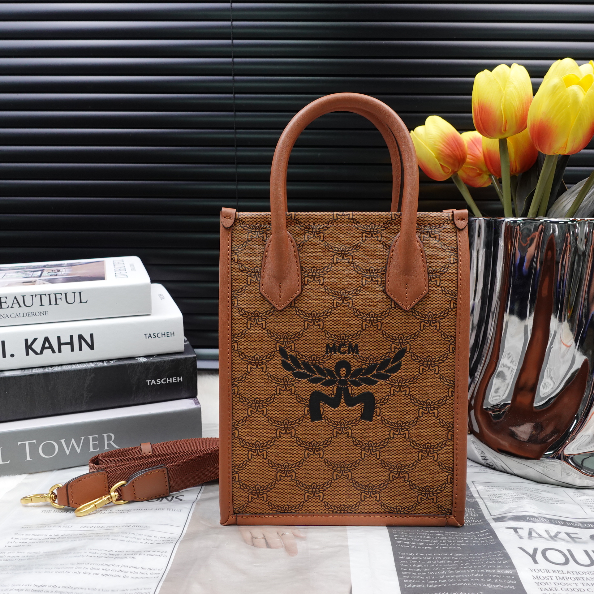 95新 MCM 单肩包/T10316618