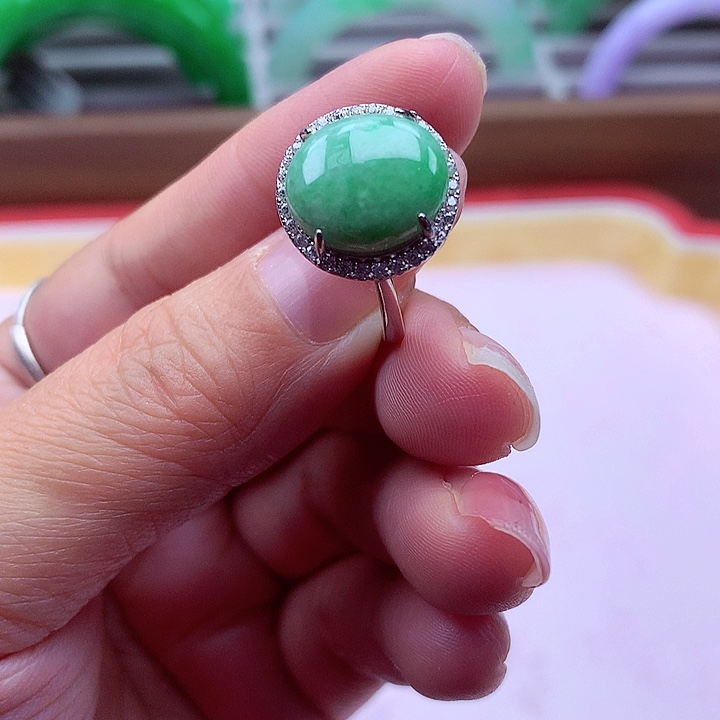 翡翠颈饰银S925镶嵌翡翠