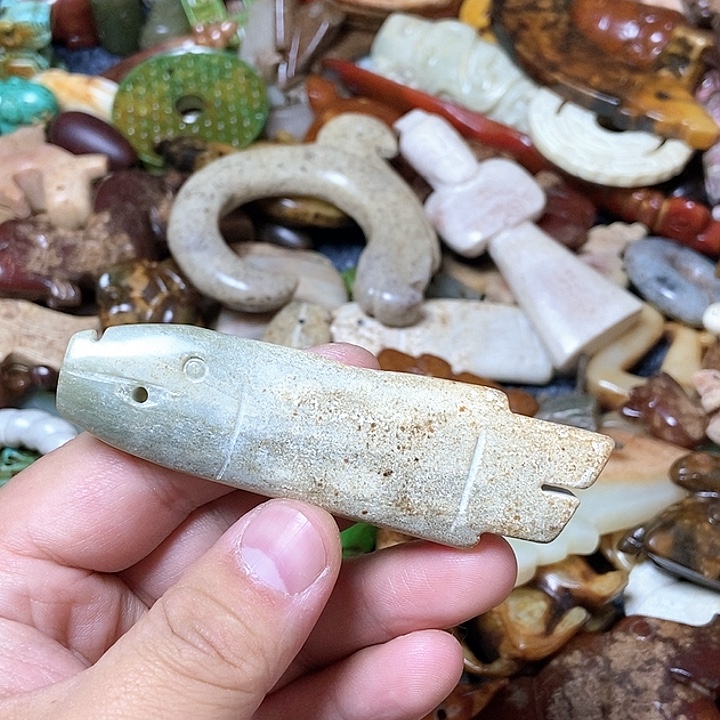 和田玉未镶嵌颈饰141