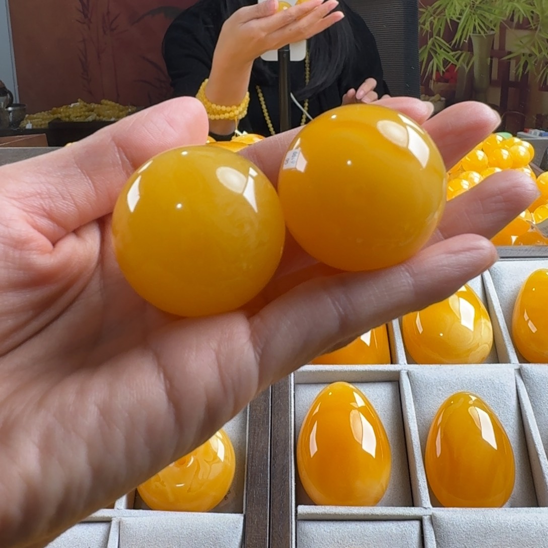 蜜蜡毛衣链未镶嵌