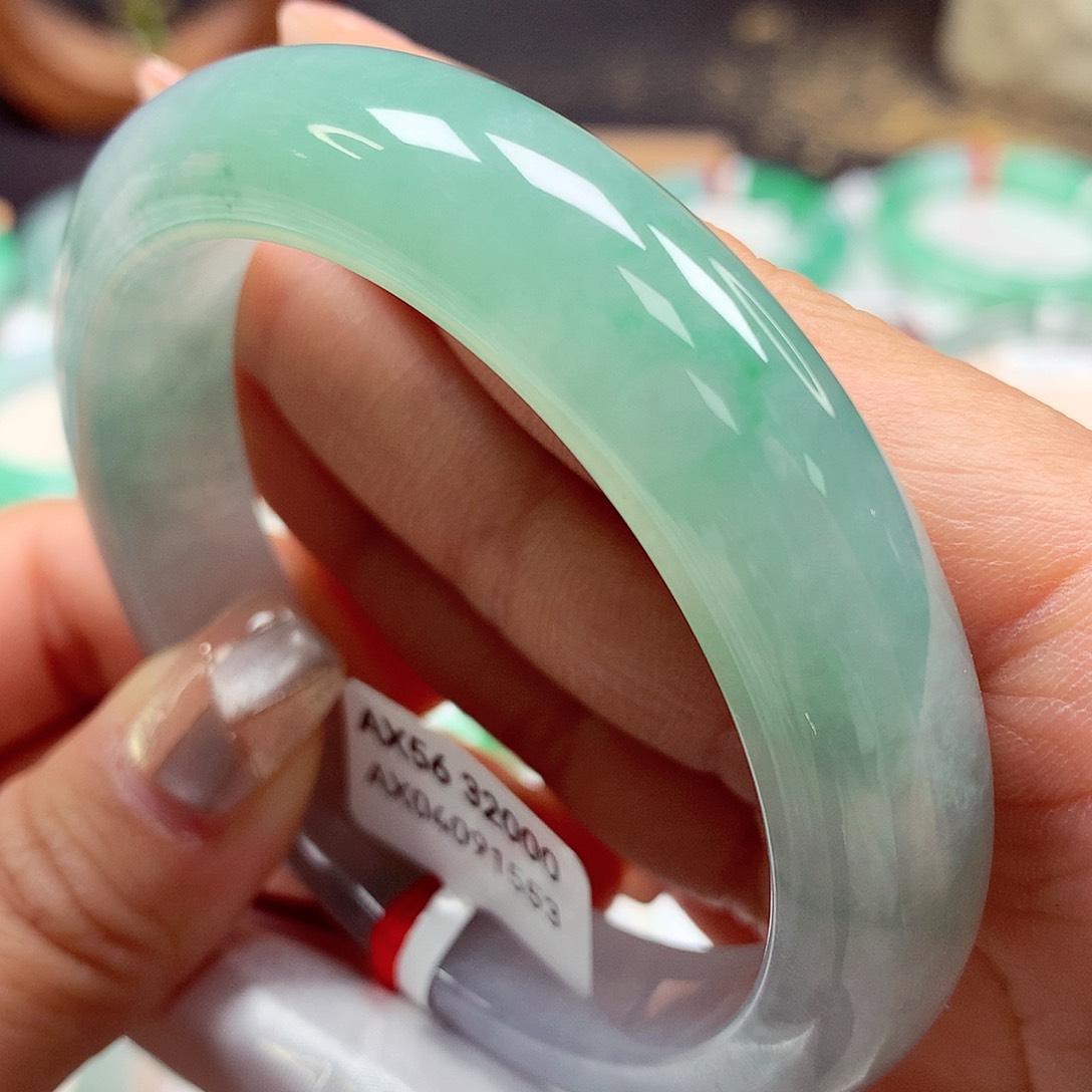 翡翠手镯未镶嵌56正18号88