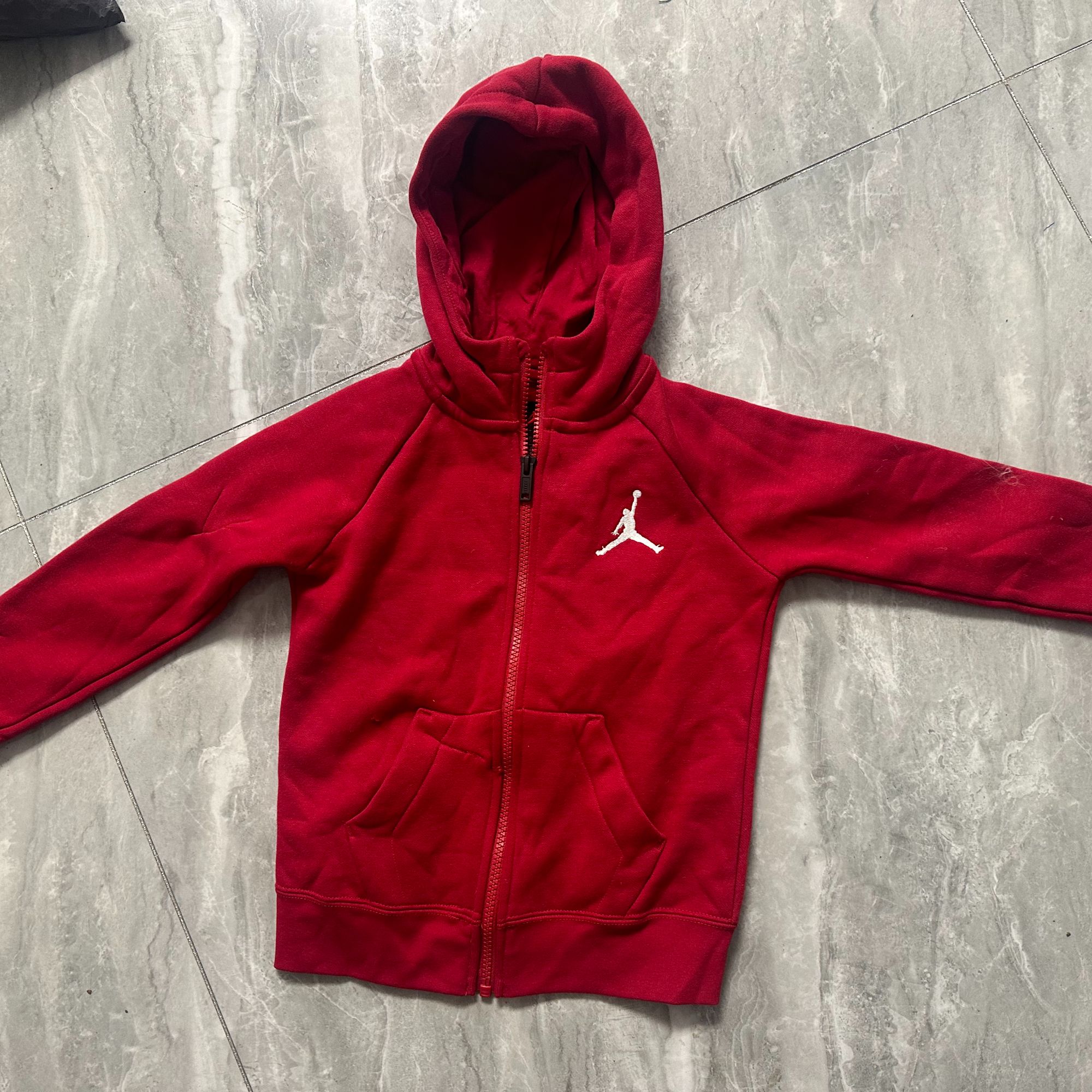 瑕疵款-Nike 新Jordan卫衣 童装 徽标连帽长袖 红色 儿童款129