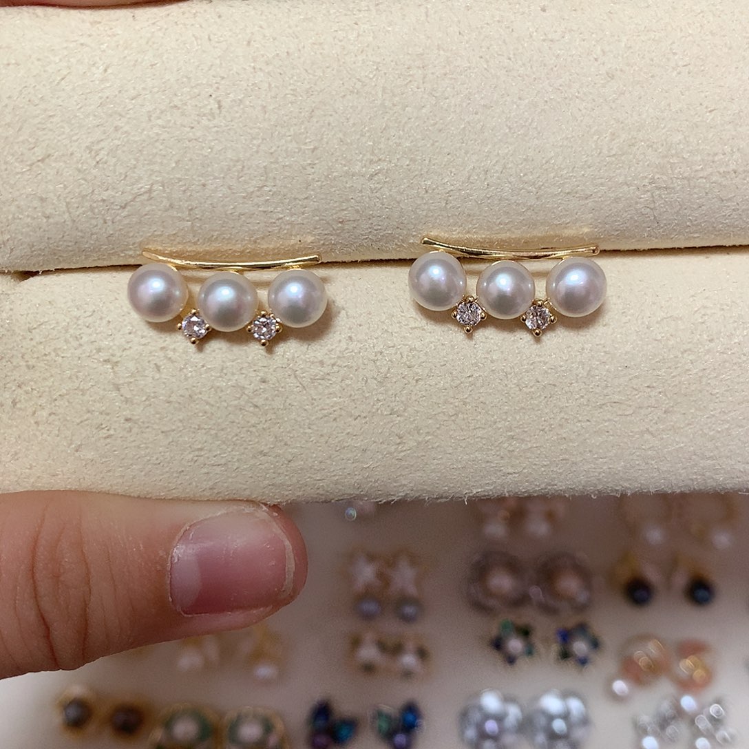 淡水珍珠耳饰合金