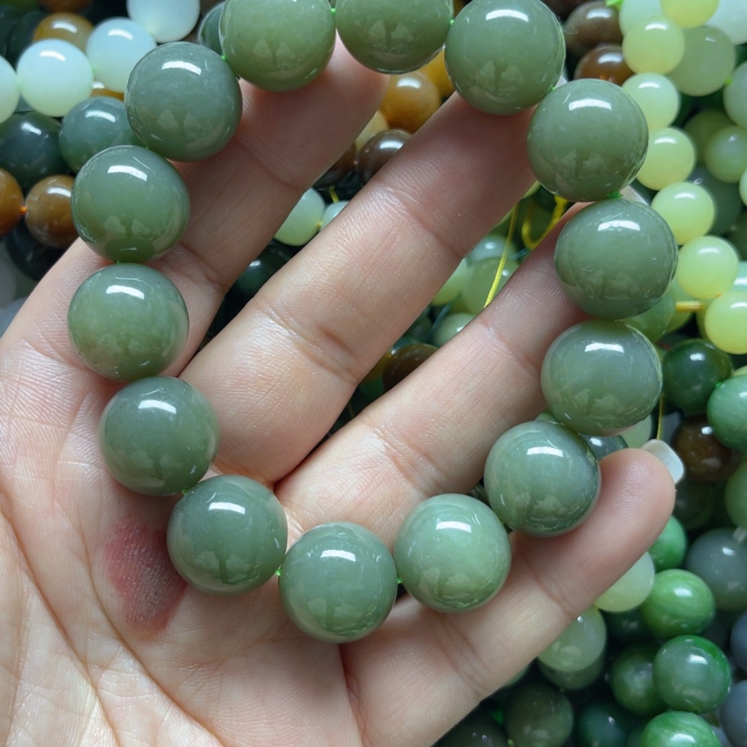 和田玉手链未镶嵌