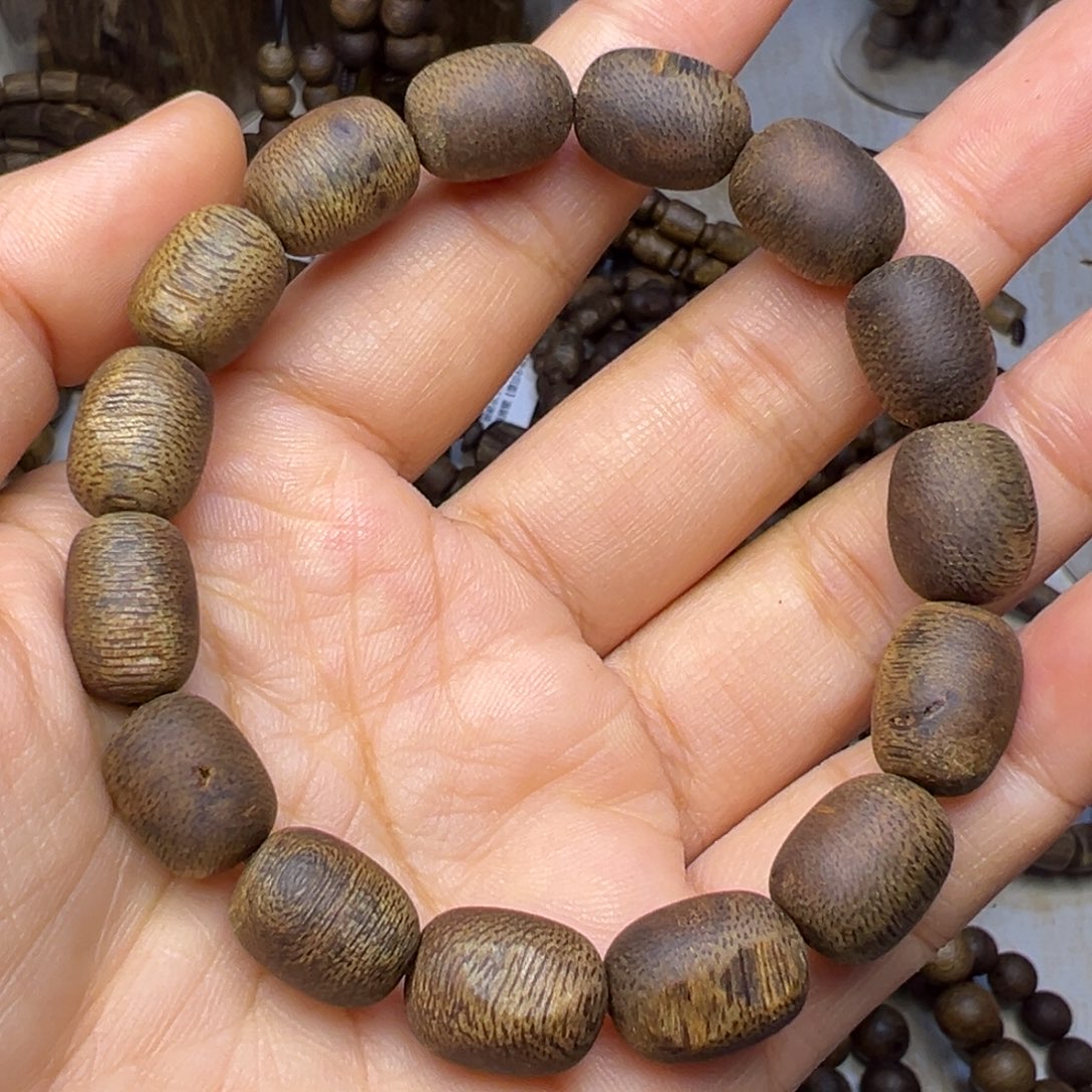 沉香手串卡10留疤沉水单圈多样性发一