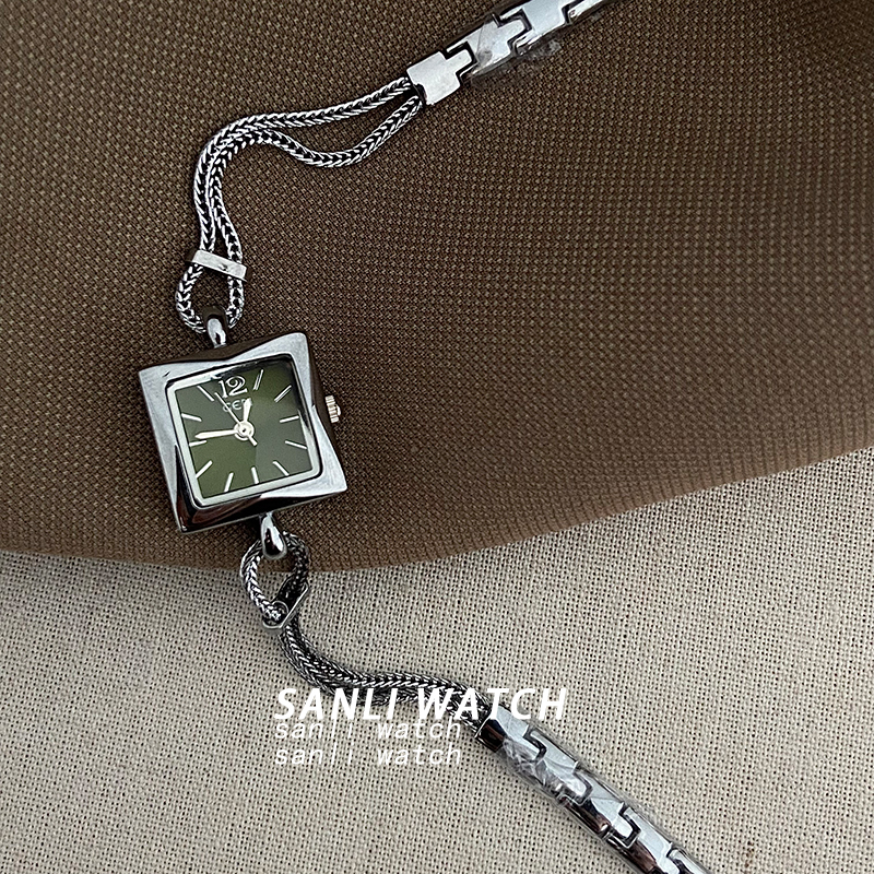 《银绿小方糖》简约时尚复古金色小方表气质小众个性手表女石英表