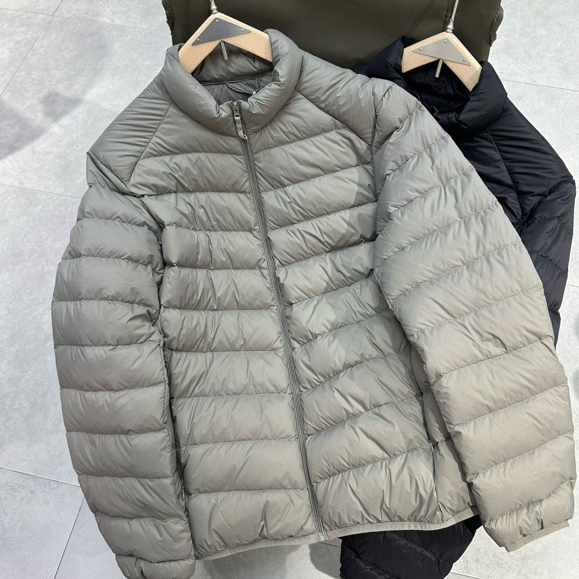 【默首MOSHOU】排骨款轻薄连帽羽绒服