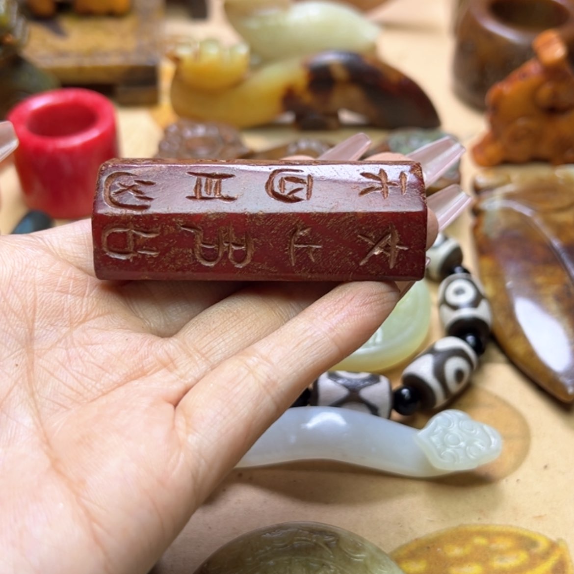 【闪购商品】蛇纹石玉颈饰未镶嵌