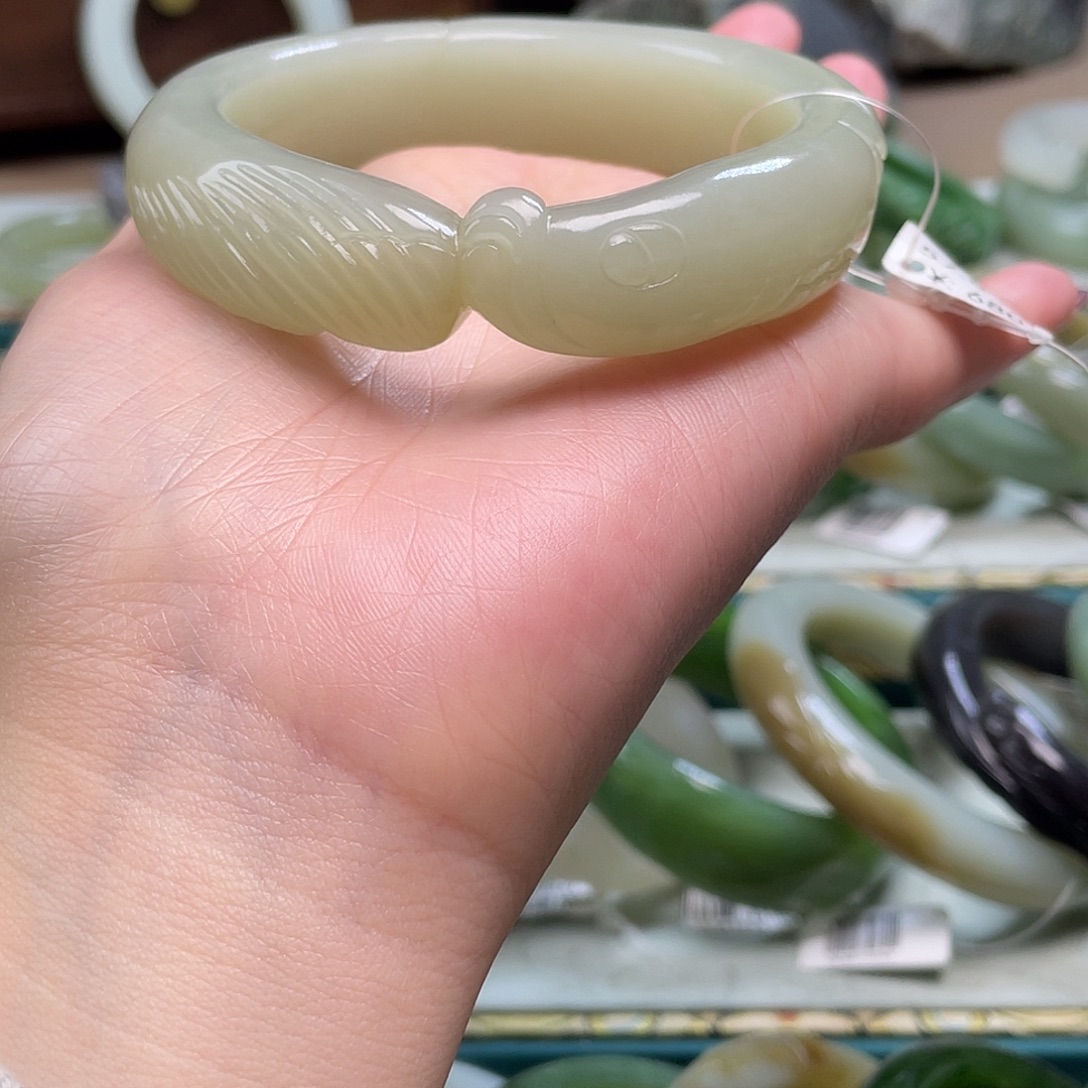 和田玉未镶嵌手镯57.8