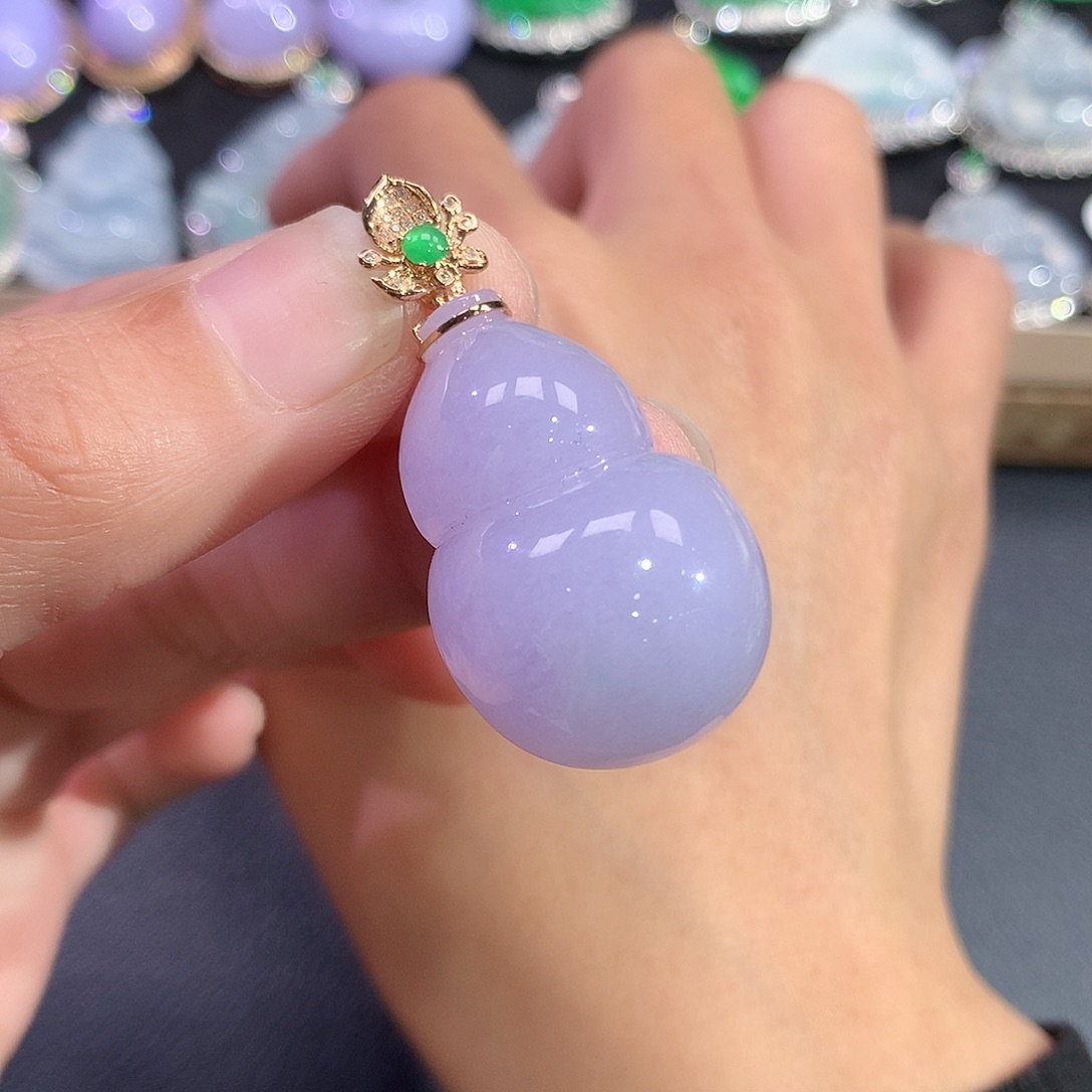 翡翠吊坠(赠链)18K金镶嵌