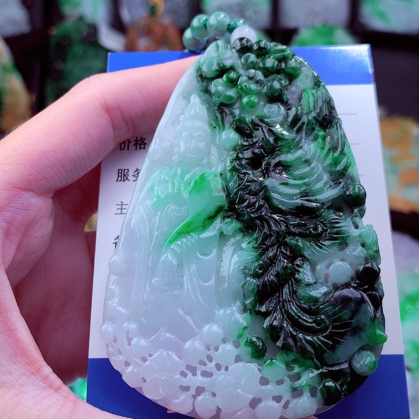 【闪购商品】翡翠颈饰未镶嵌挂件