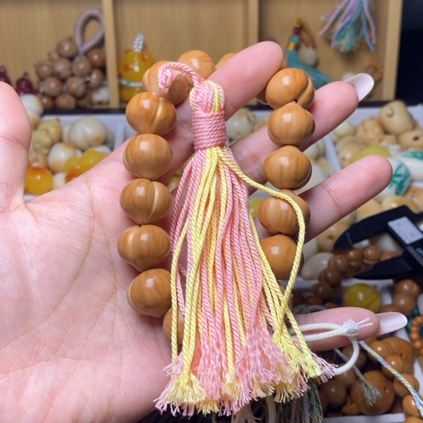 【闪购商品】吊坠猴头核桃柯基16.9