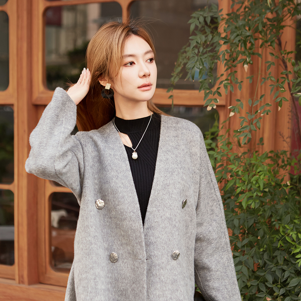 圣迪奥冬季气质时尚百搭女士宽松长款毛呢外套S244Z2501