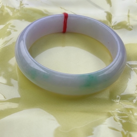 翡翠手镯未镶嵌正58