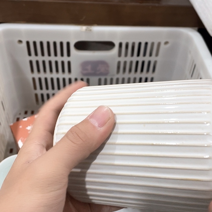 陶瓷茶具全部清清完回家过年