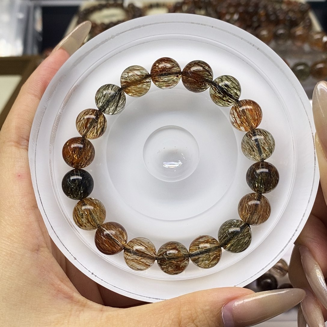 未镶嵌水晶手链635863694586477457