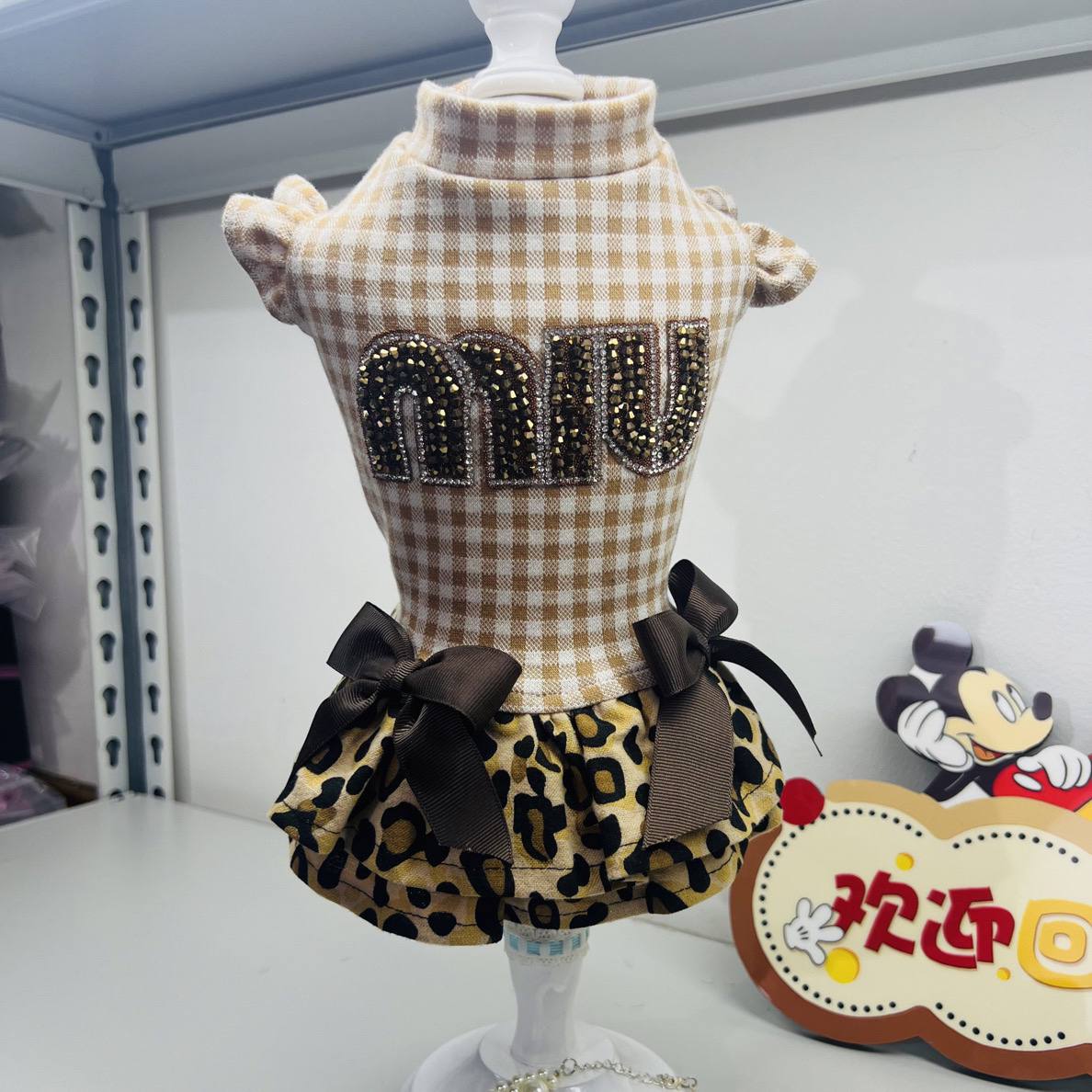 简约设计多功能可搭配的直播款服装