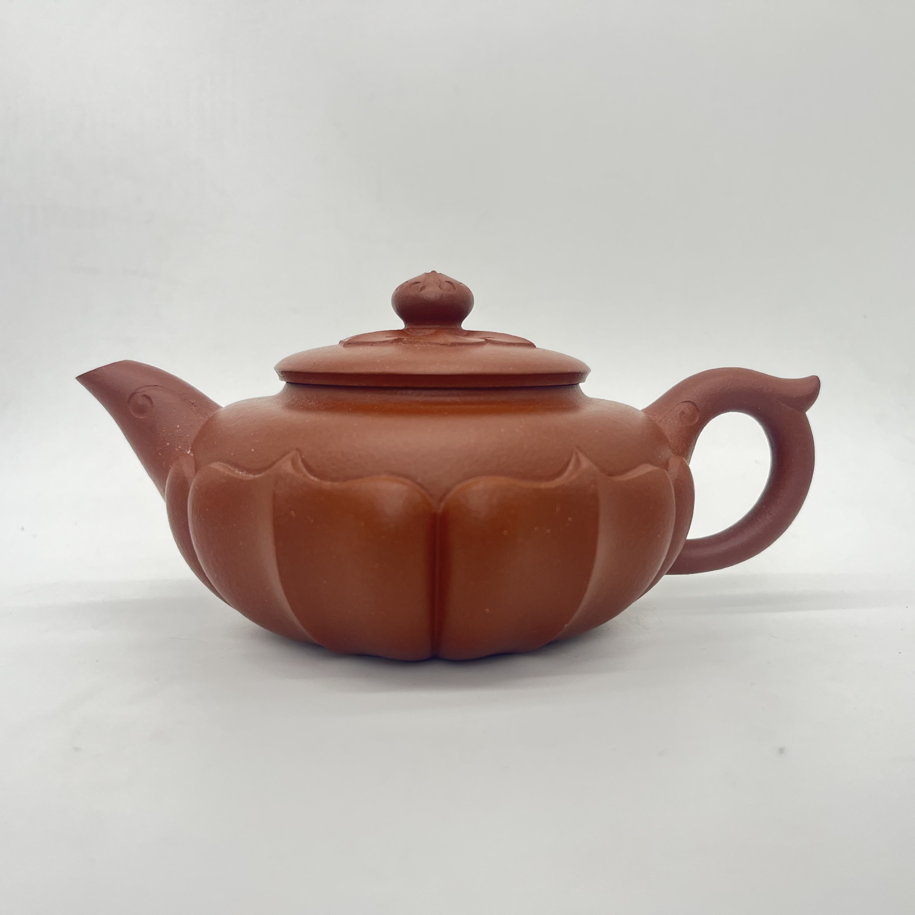宜兴紫砂紫泥大菱花350cc纯手工精美筋纹器