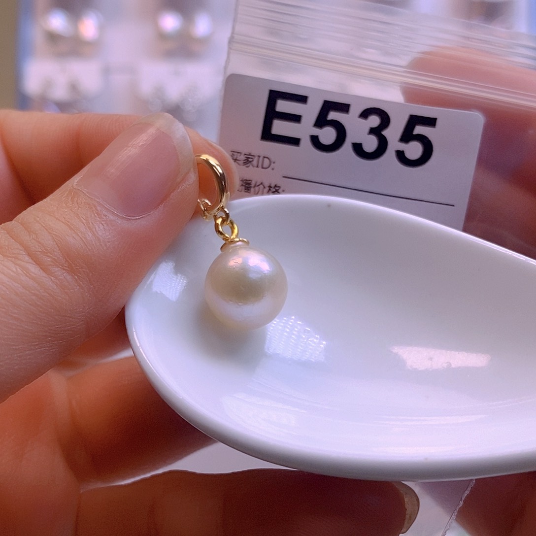 淡水珍珠颈饰未镶嵌