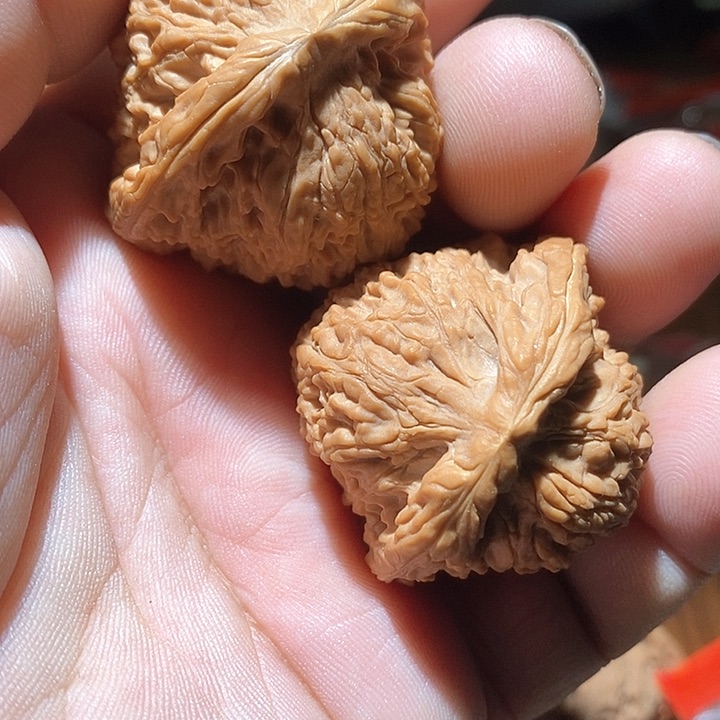 文玩核桃吊坠这****生南疆