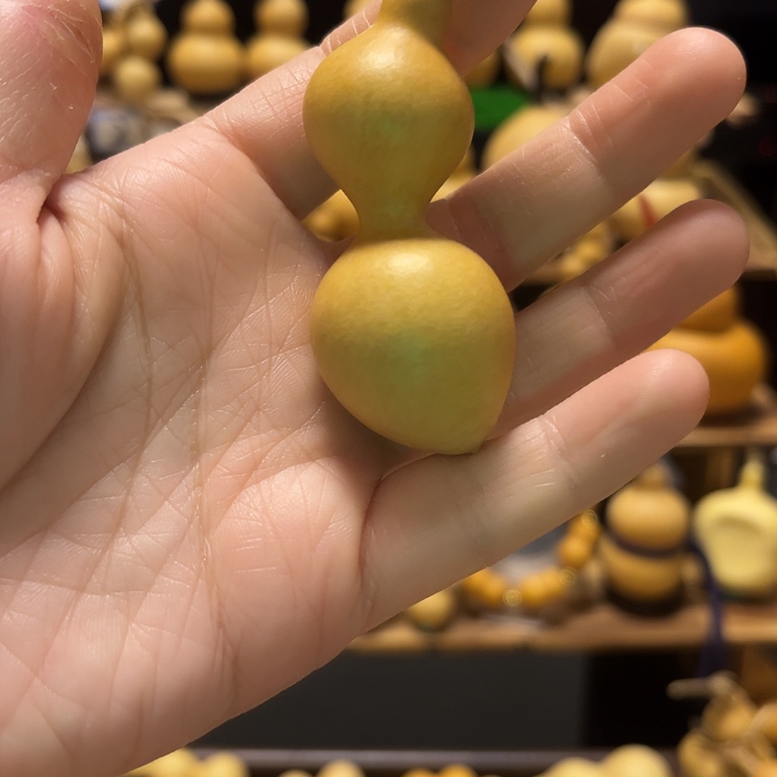 四***津精品绿皮蚂蚁葫芦手把件