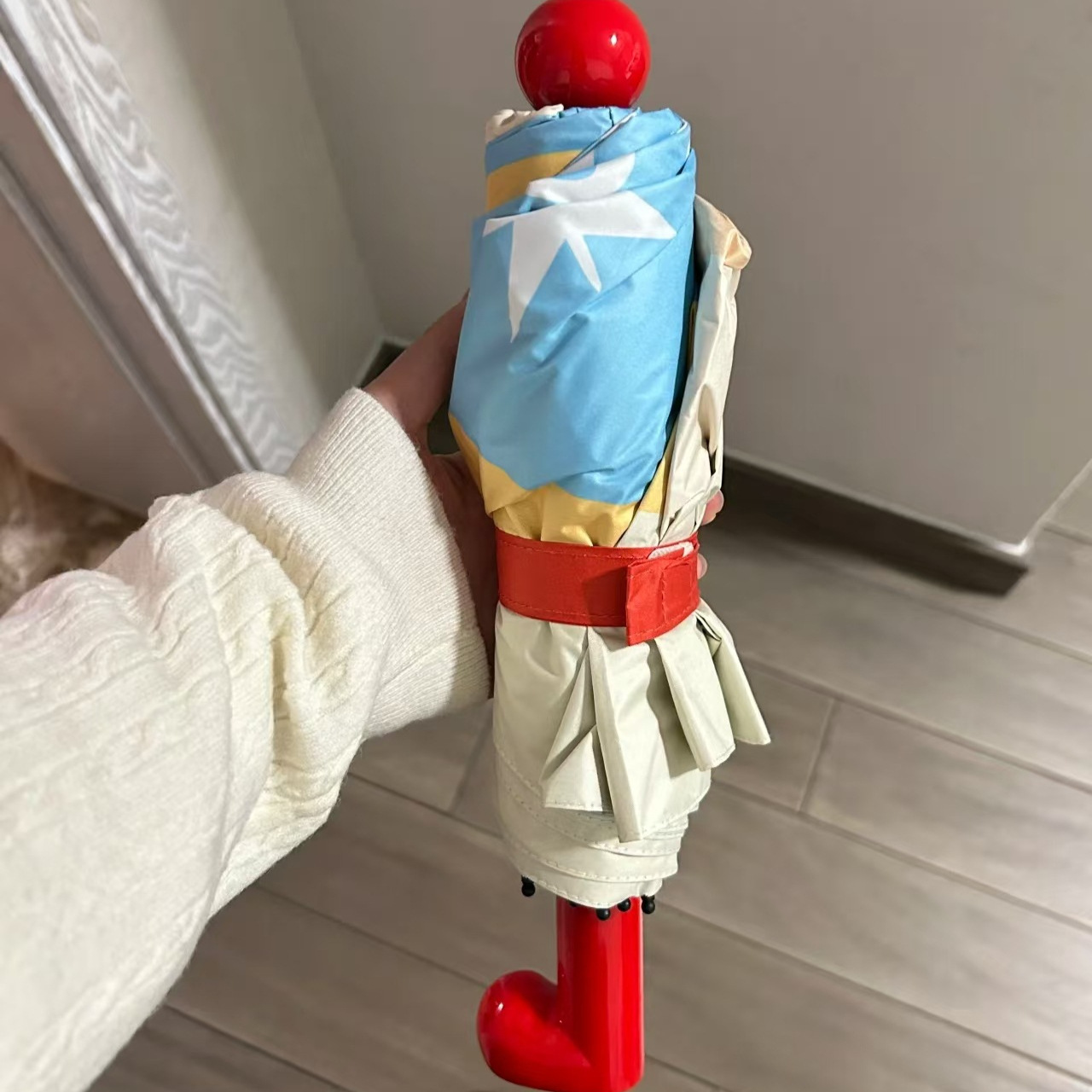 可爱红靴子雨伞晴雨两用出行便携黑胶防晒遮阳伞少女心高颜值m