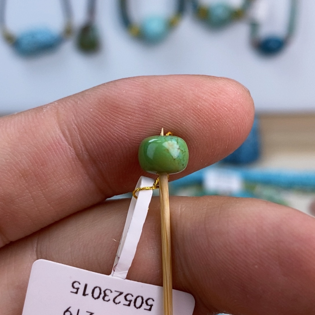 未镶嵌绿松石珠宝奇石7.4×5.7