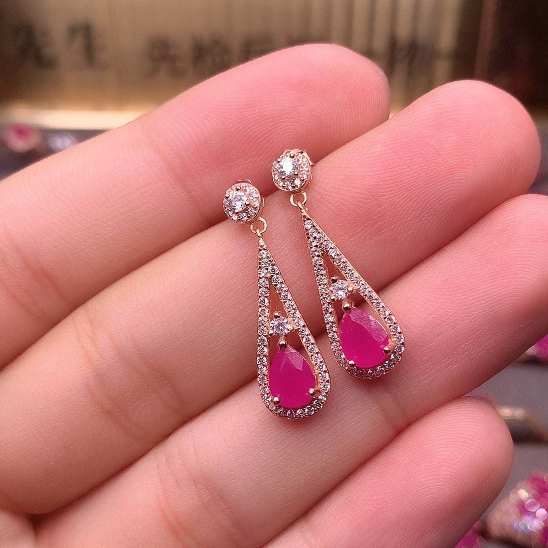 红宝石耳饰银S925镶嵌