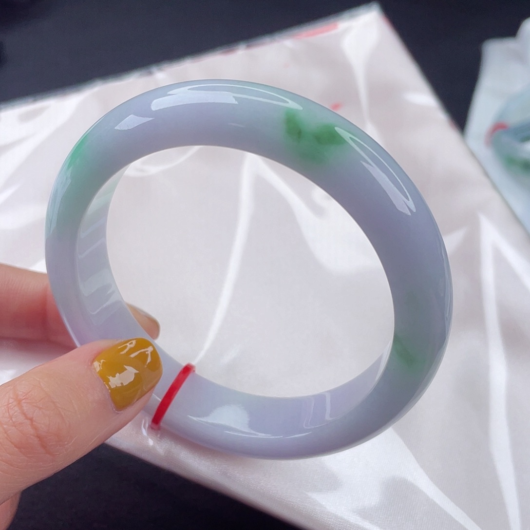 翡翠手镯未镶嵌57.7圈