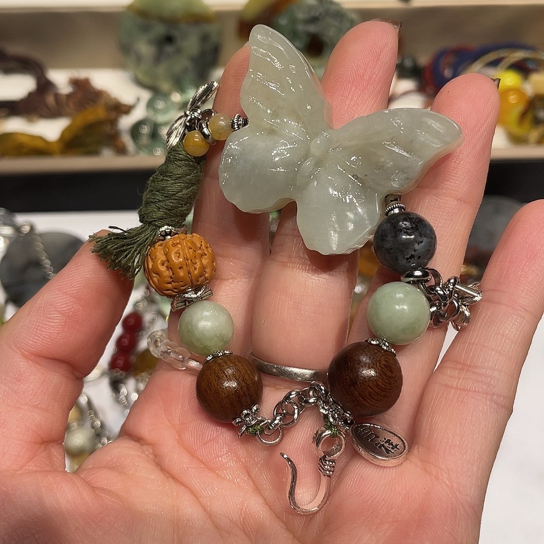 s***⁰蛇纹石玉合金颈饰