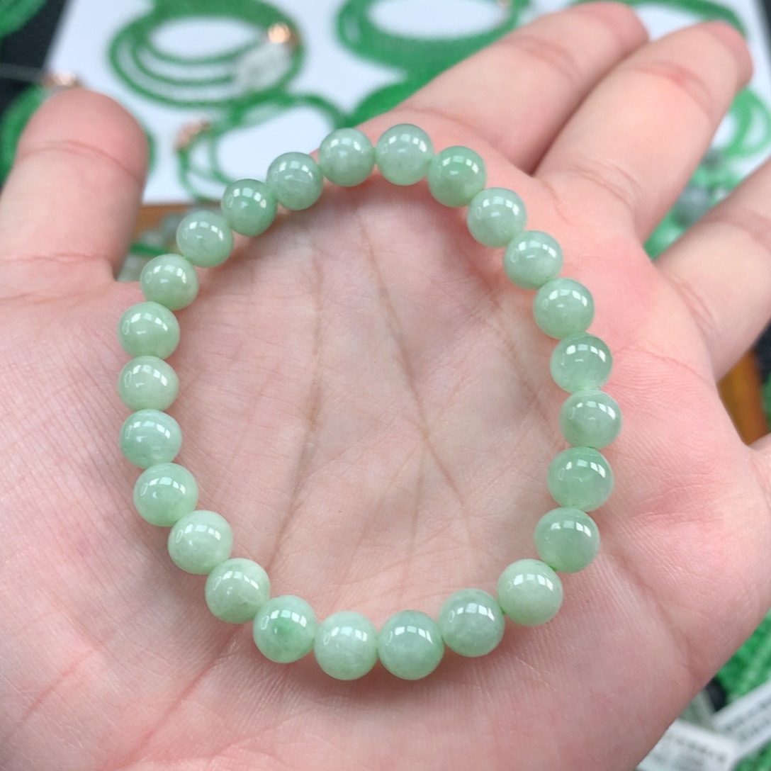 翡翠手链未镶嵌翡翠