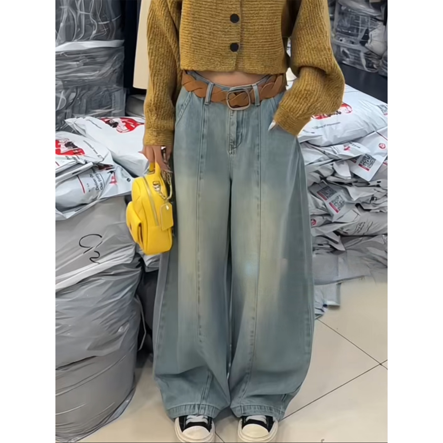 设计感街头风弯刀牛仔裤女2025秋冬新款宽松加厚显瘦抓绒拖地裤子